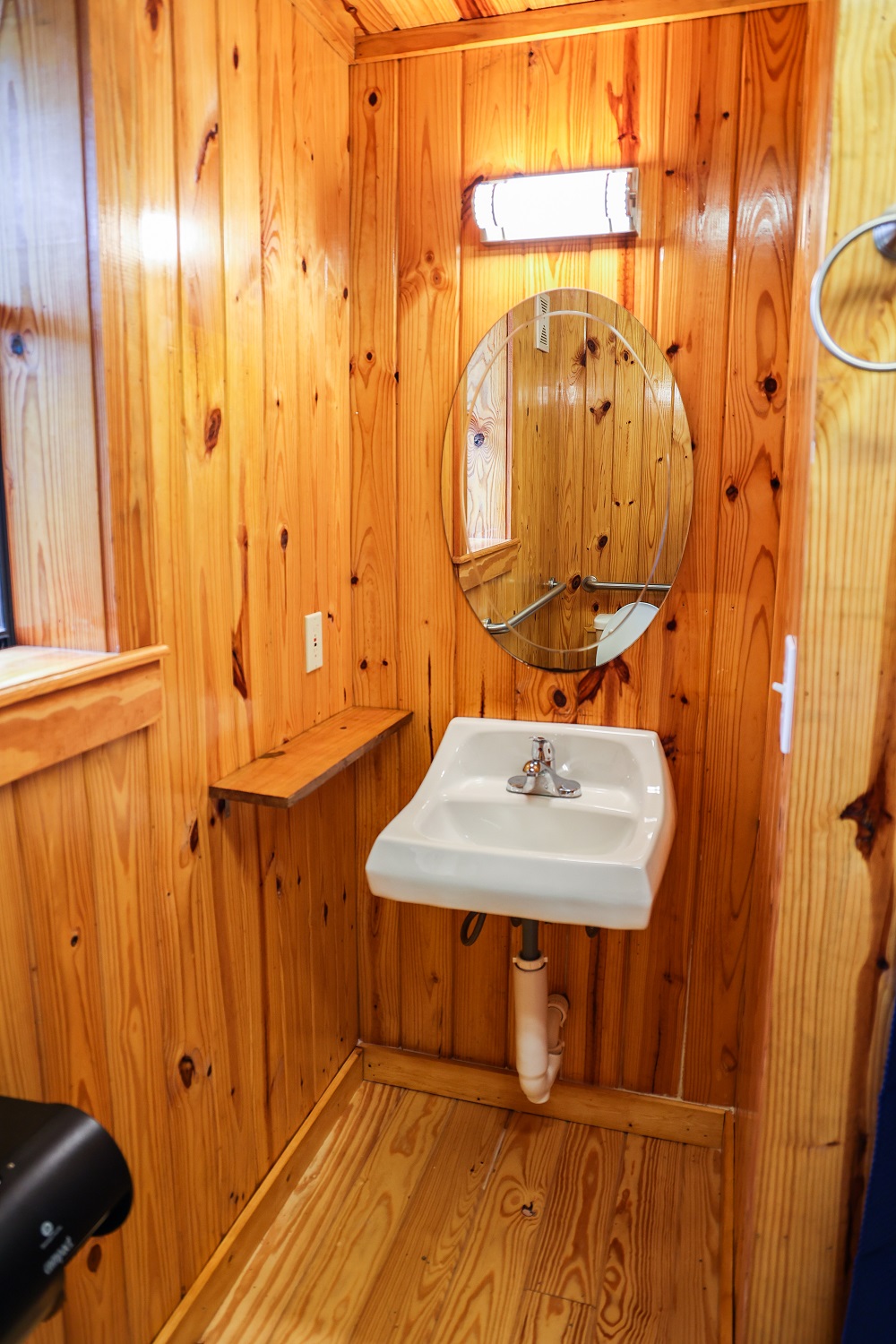 Mohawk Cabin Sink